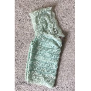 Light blue lace crop top